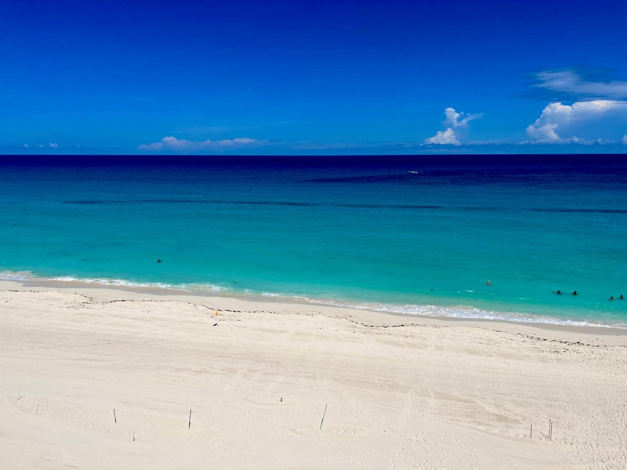 Beachside Apartments Cancun Exterior photo