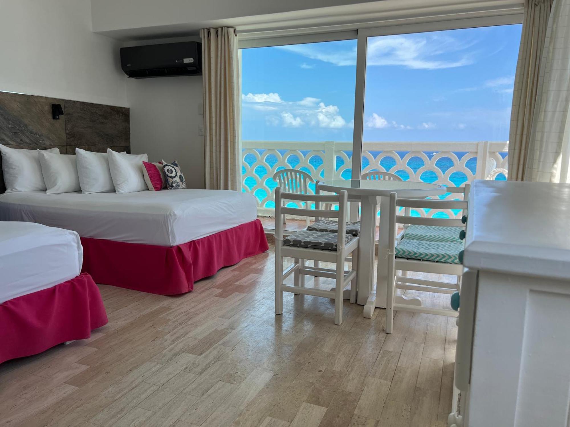 Beachside Apartments Cancun Exterior photo