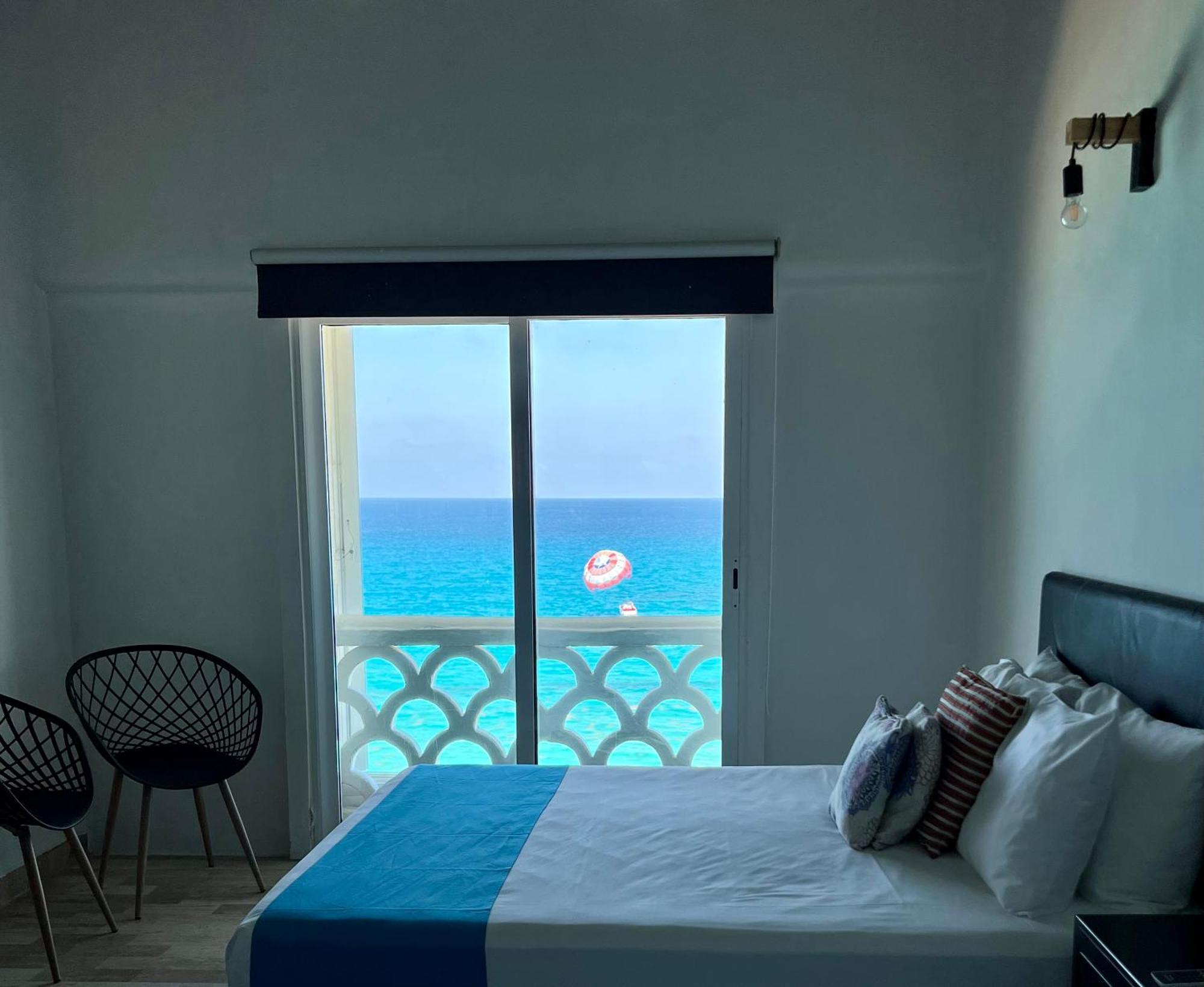 Beachside Apartments Cancun Exterior photo