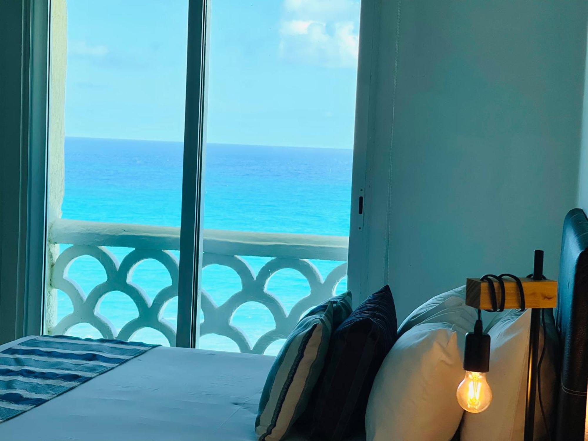 Beachside Apartments Cancun Exterior photo